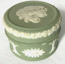 Ravissante petite boîte