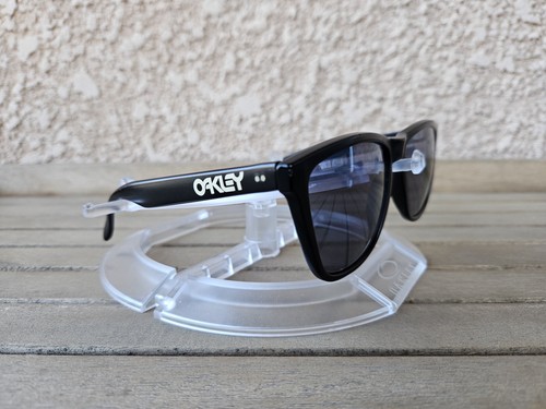 Oakley frogskins first gen - oakley,