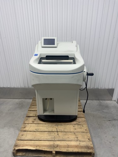 Unknown cryostat microtome - unknown,