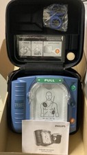 Défibrillateur HeartStart HS1 PHILIPS