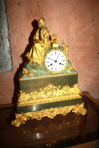 Pendule bronze doré femme - doré,