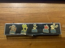 Coffret 5 Pins  Walt Disney Home Video Bernard et bianca