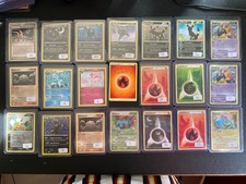 Lot de 20 cartes pokémon