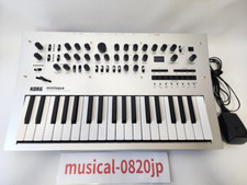 Synthétiseur analogique