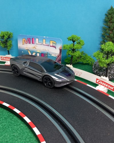 Voiture pour circuit - , carrera
