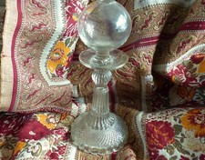 belle lampe à huile de dentelliere