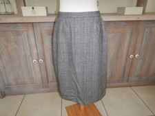 Jupe "C&A" taille 44 (35%