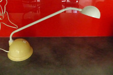 Lampe halogène de bureau