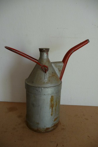Broc huile petrole old oil - broc,
