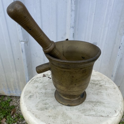 Ancien mortier bronze - en,