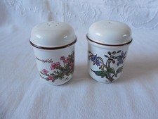 Salière et poivrière