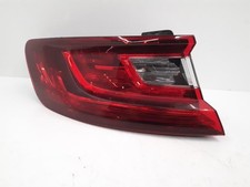 Feu arriere principal gauche