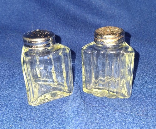 Vtg art deco triangle - art,
