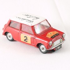 Corgi n° 321 Mini Cooper S