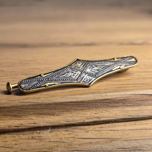Broche damascene tolede - damascene, or