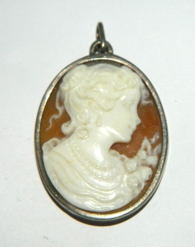 Joli pendentif argent - joli,