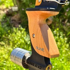 Rune onyx premium wood grips - onyx,,