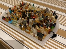 Parfums / Design. Collection