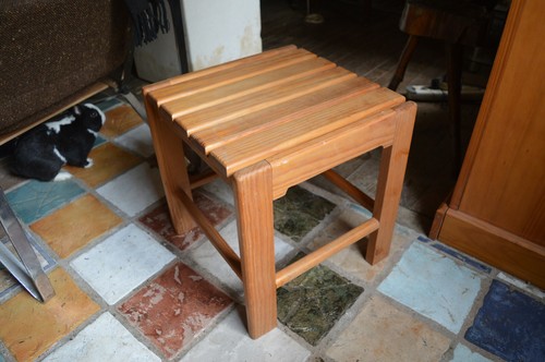 Tabouret bois pin - tabouret,