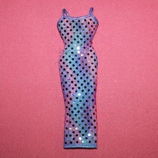 Robe bretelles pour Barbie  /