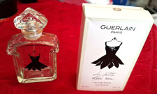 LA PETITE ROBE NOÎRE