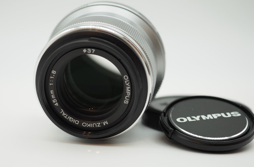 Near mint olympus zuiko - near, :