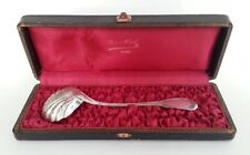 Superbe CUILLERE A SAUPOUDRER XIXe ARGENT MASSIF Orfèvre MASSAT dans son COFFRET