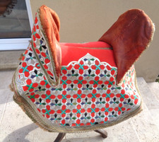 Selle d' Officier de Spahi Marocain, années 30-50 avec son tapis et son "col".