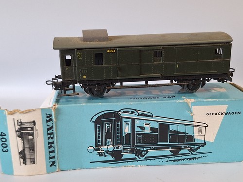 Wagon bagages märklin - wagon,