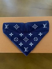 Foulard Louis Vuitton pour