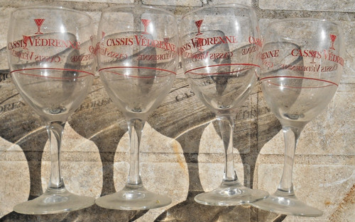 Lot verre ancien pied - lot,
