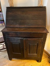 MEUBLE DE SACRISTIE / BAR