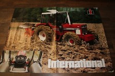 AFFICHE  TRACTEUR  INTERNATIOAL HARVESTER  845 IH ( 116 X 157 cm )   4
