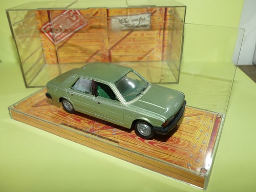 Peugeot 305 1977 vert - peugeot,