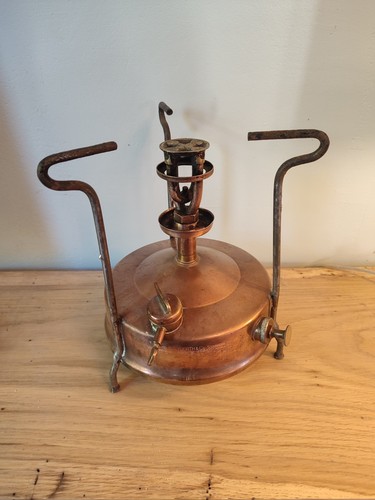 Primus stove rechaud 1 - rechaud, n