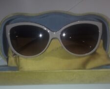 Lunettes de soleil pour femme GUESS, neuves, monture beige, glaces marron, étui 