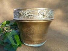 ANCIEN CACHE POT EN LAITON -