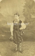ENFANT vers 1880 CDV par E