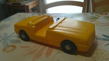 vintage ancienne Mercédès voiture jaune plastique soufflet genre barbie an 1970