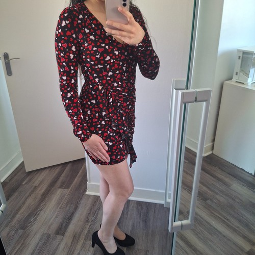 Robe moulante satiné noir