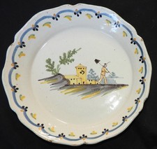 Belle assiette NEVERS 18ème