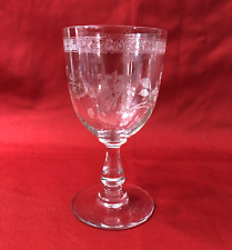 ancien verre à pied en