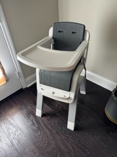 Nuna ZAAZ Highchair