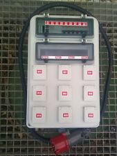 1 coffret chantier foire merlin gerin 32 amp / mono 9 prises avec différentiel 