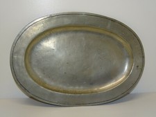 -PLAT FORME OVALE EN ETAIN LA