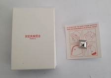 PARFUMS  HERMES - PIN'S METAL