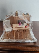 Meubles De Maison De Poupée 