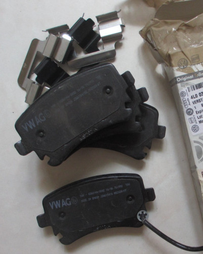 Jeu plaquettes de frein - 4,