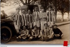 S19518 cpa 27 Vernon - Equipe de Football - Stade au bord de Seine " Carte Photo