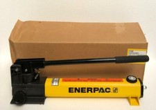 Enerpac P2282 Deux Vitesses